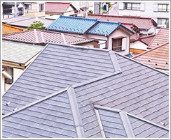 見えないところで痛んでいる屋根